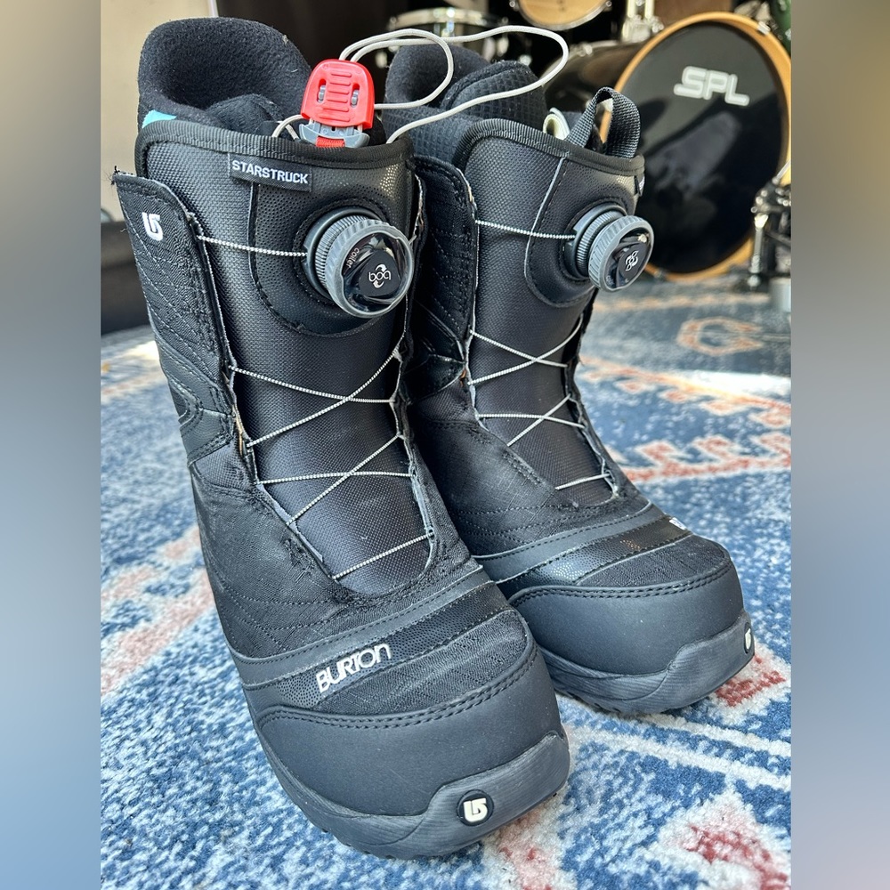 Burton Starstruck snowboard boots, size 8 black great condition.